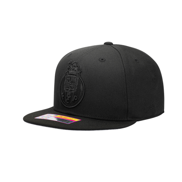 Side view of the FC Porto Dusk Snapback Hat in Black with high crown and flat peak.